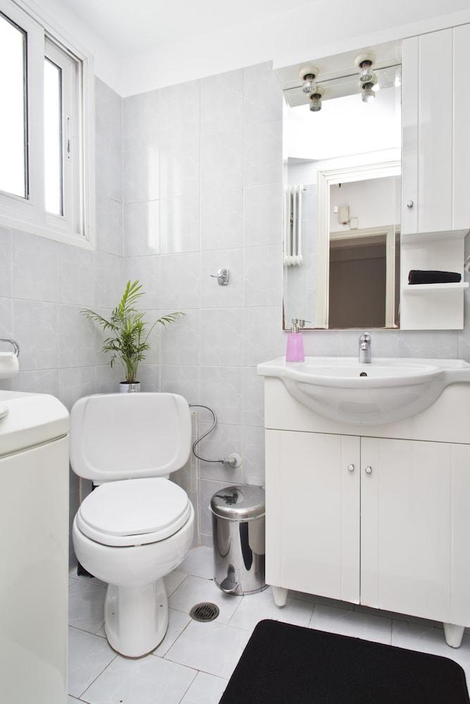 Kallimarmaro Apartment أثينا المظهر الخارجي الصورة